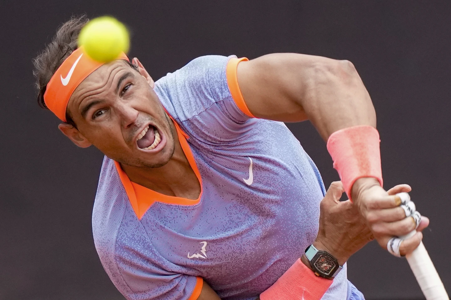 Nadal Survives First-Round Scare at Italian Open