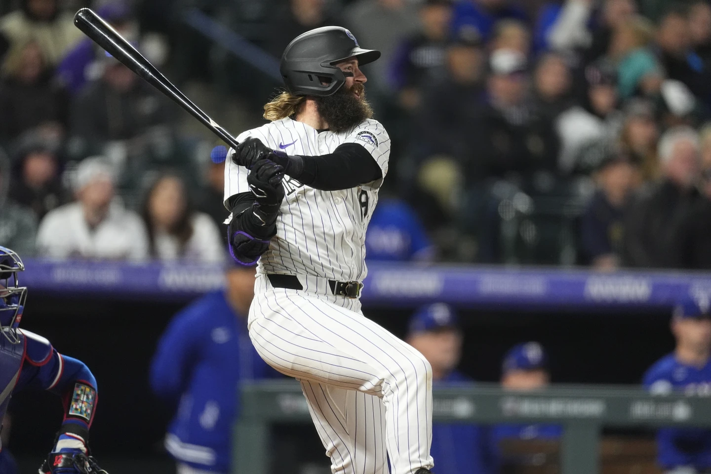 Blackmon's Heroics Propel Rockies to Consecutive Wins